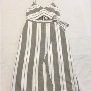 Never worn! Express dress